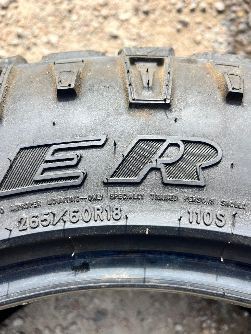 265/60R18 Pair (2 Used Tires) Goodyear Wrangler Duratrac