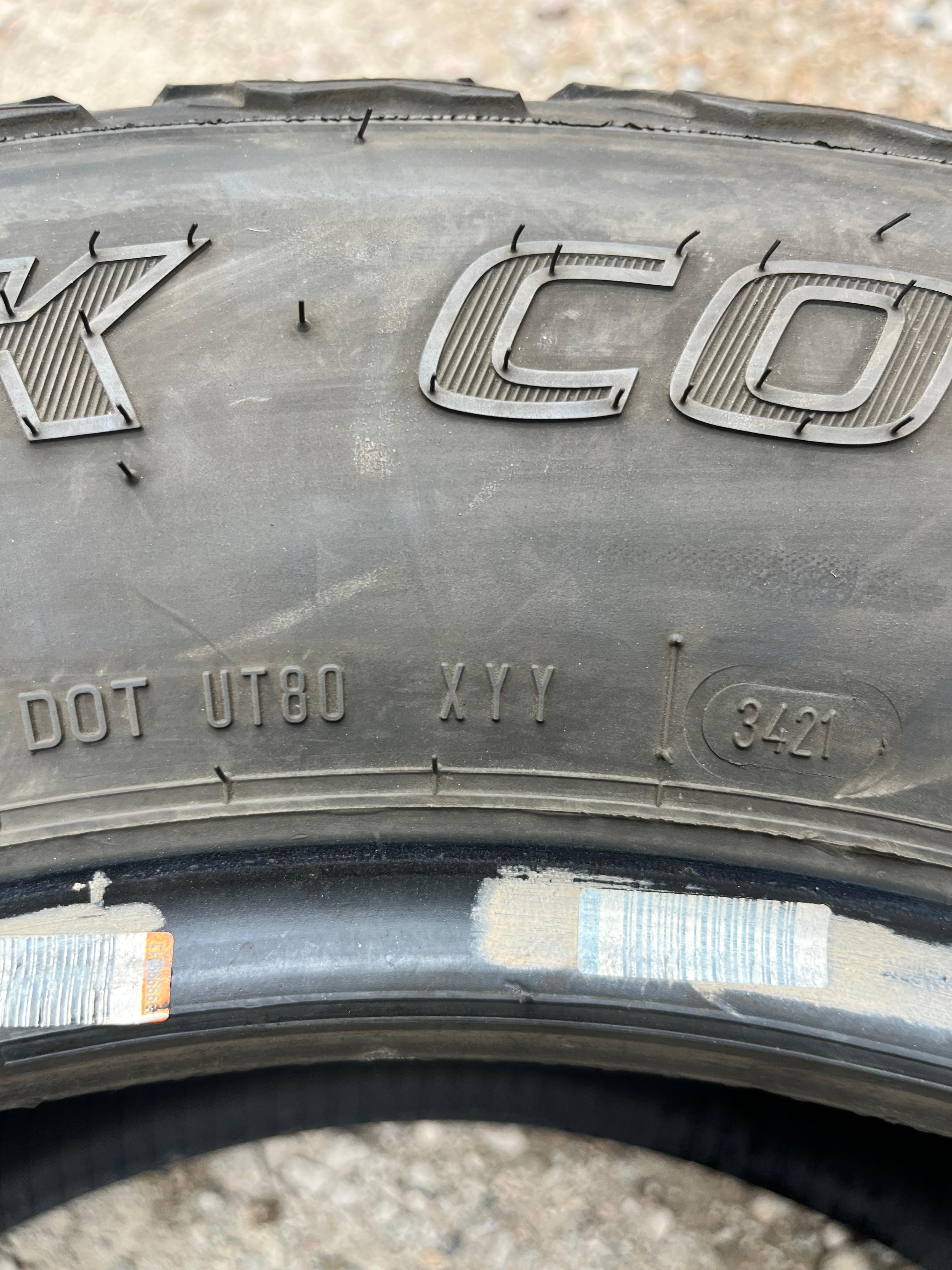 265/60R18 Pair (2 Used Tires) Dean Tires Back Country