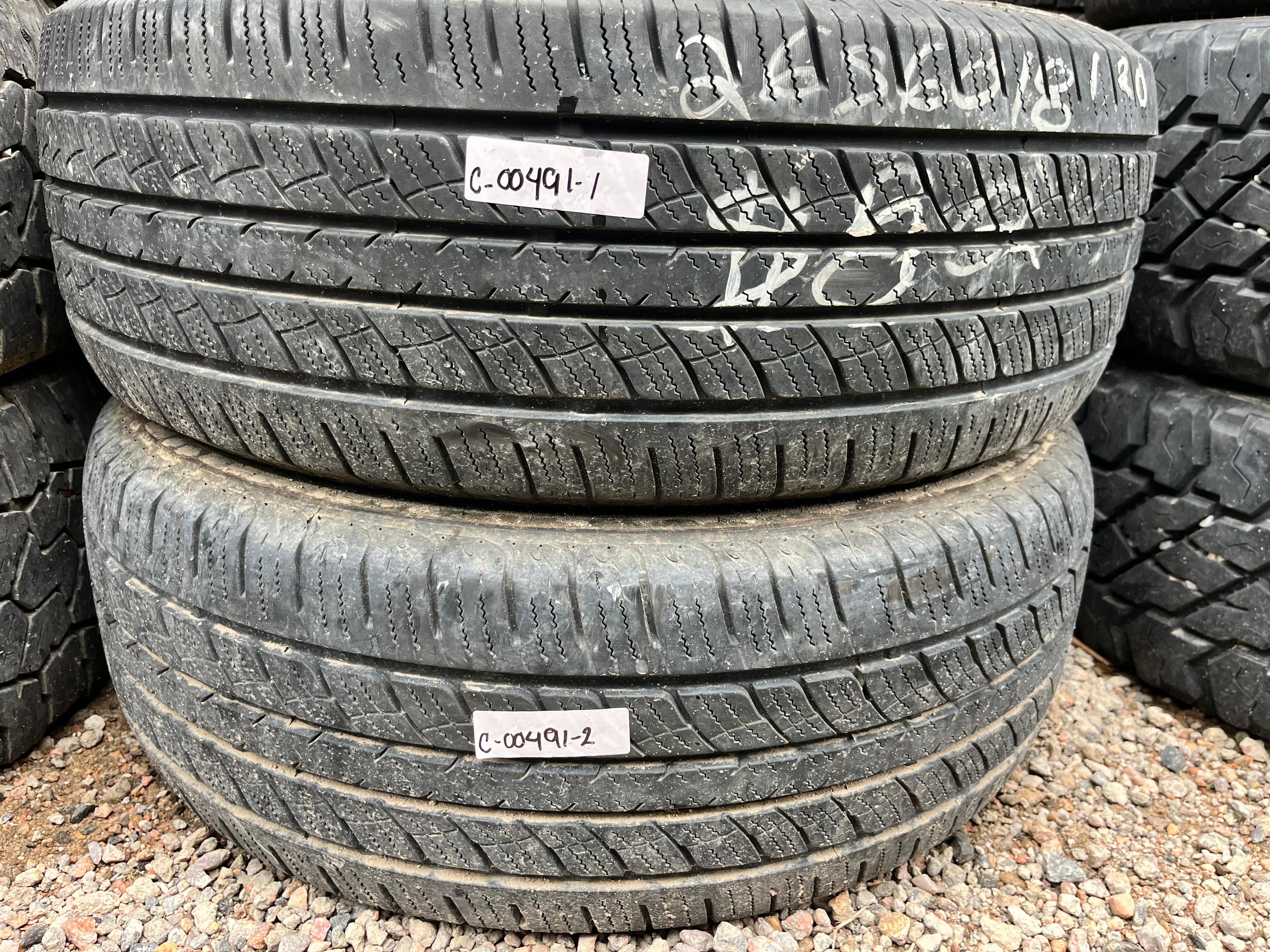 265/60R18 Pair (2 Used Tires) West Lake SU 318