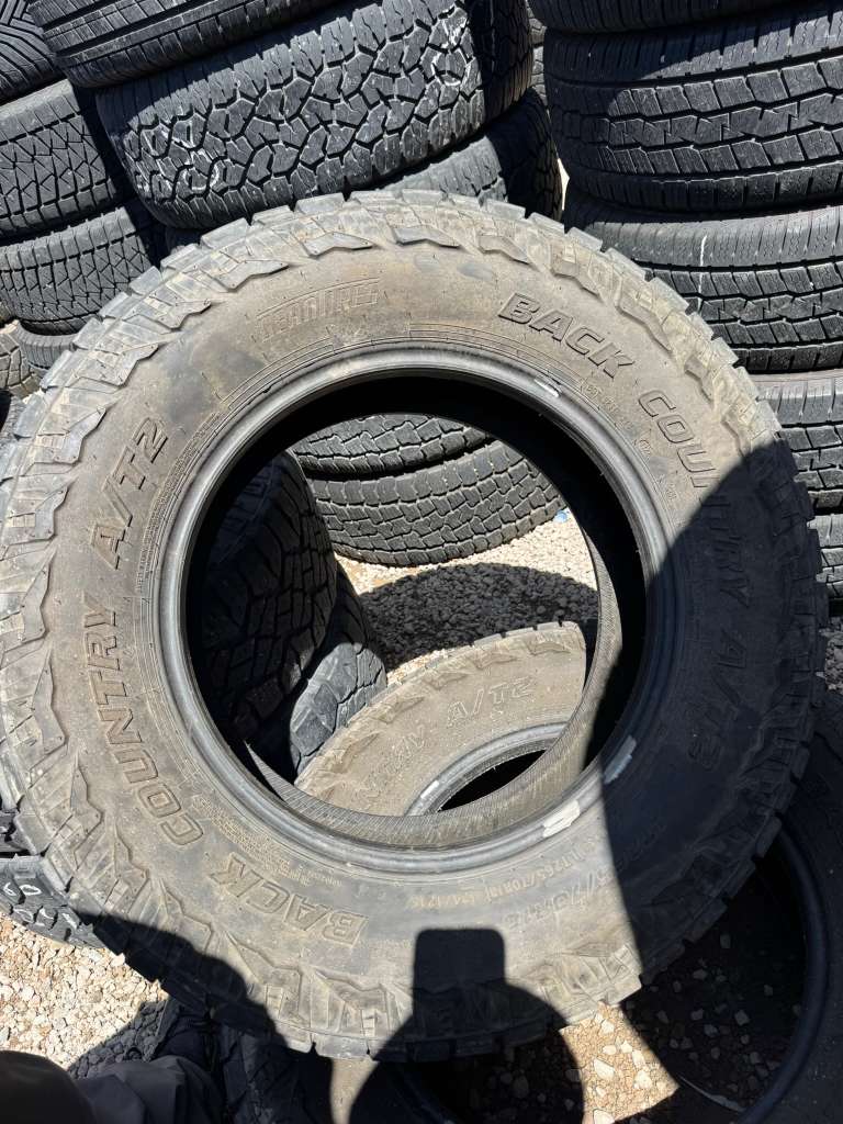 LT265/70R18 Pair (2 Used Tires) DeanTires Back Country A/T2