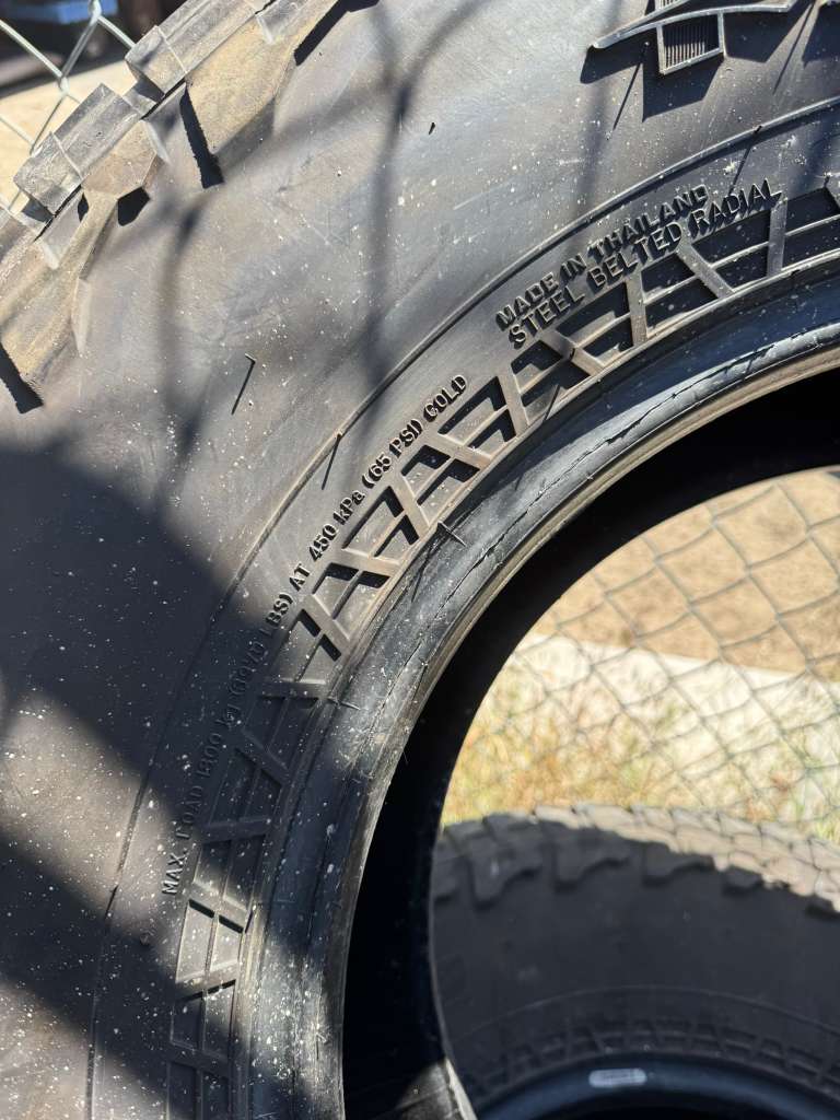 LT37x12.50R18 Pair (2 Used Tires) Falken WildPeak AT3W