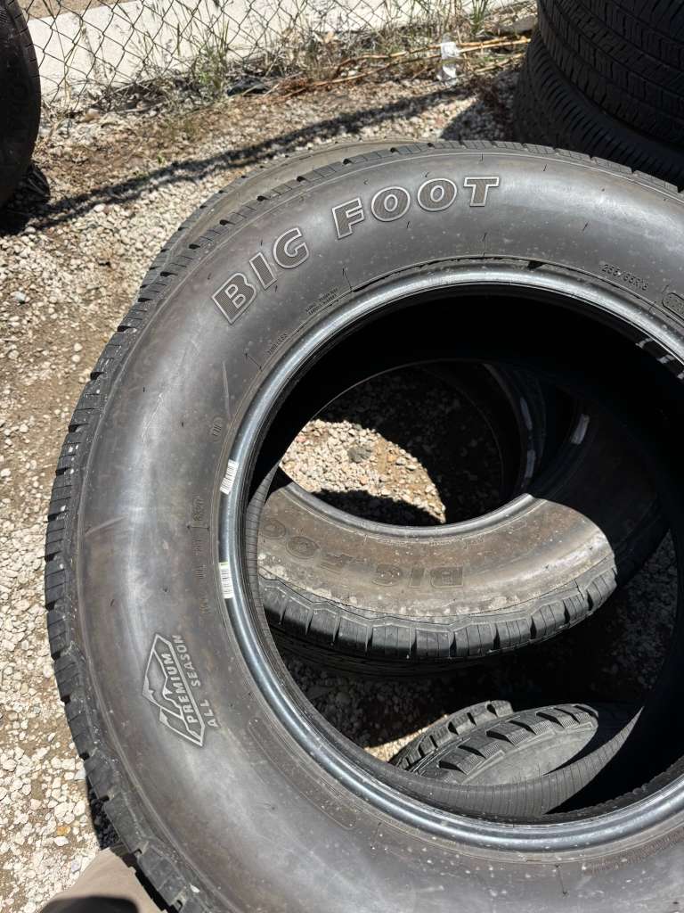 255/65R18 (3 Used Tires) Big O Tires Big Foot