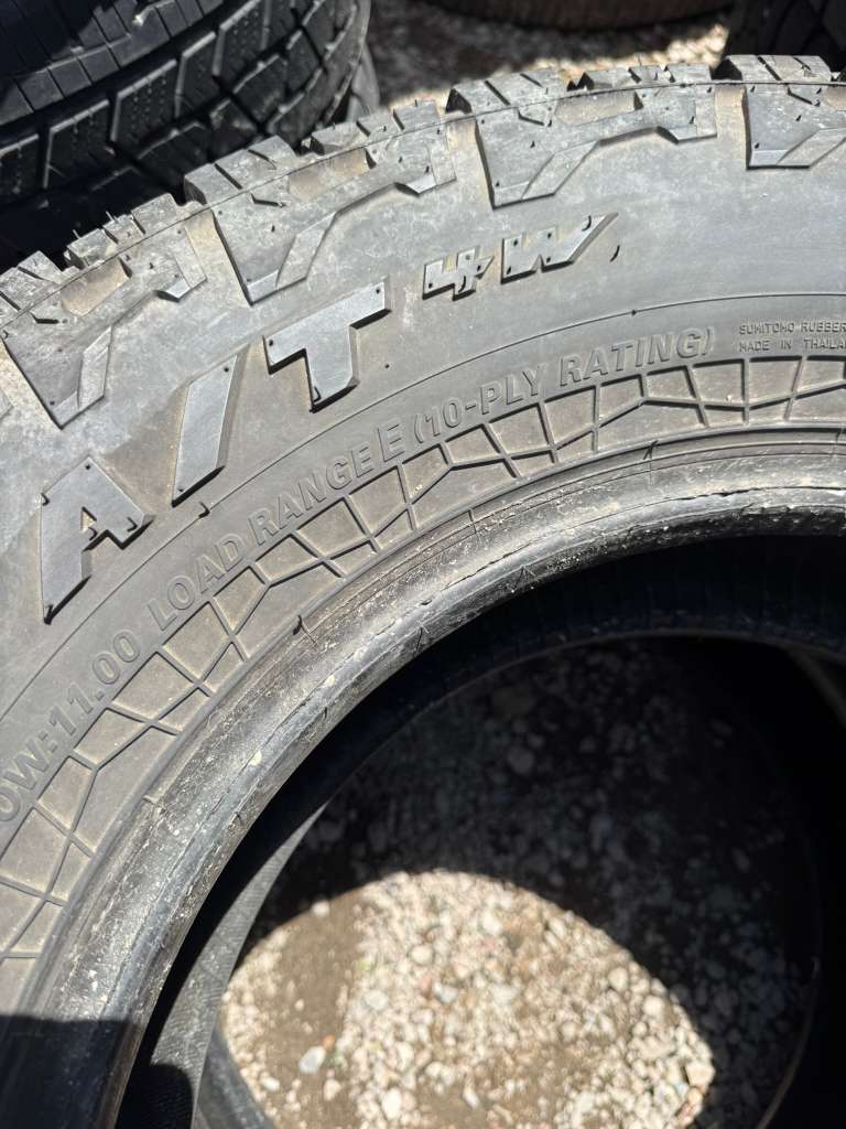 LT275/70R18 Pair (2 Used Tires) Falken WildPeak AT4W