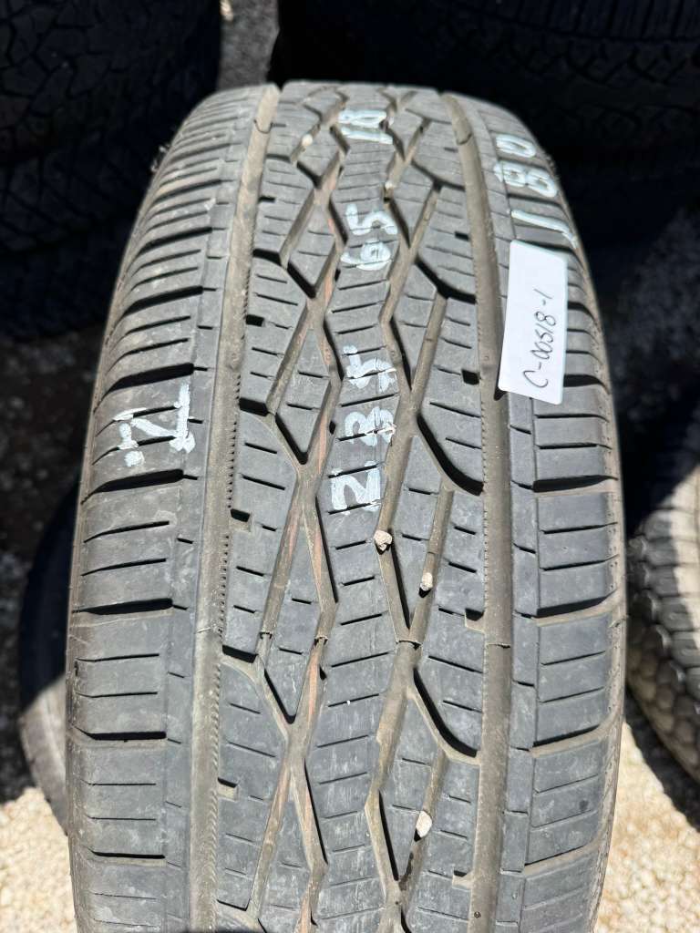 235/65R18 Pair (2 Used Tires) Mazama Open Range HTS