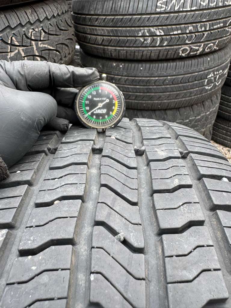245/60R18 Pair (2 Used Tires) Mastercraft Stratus HT