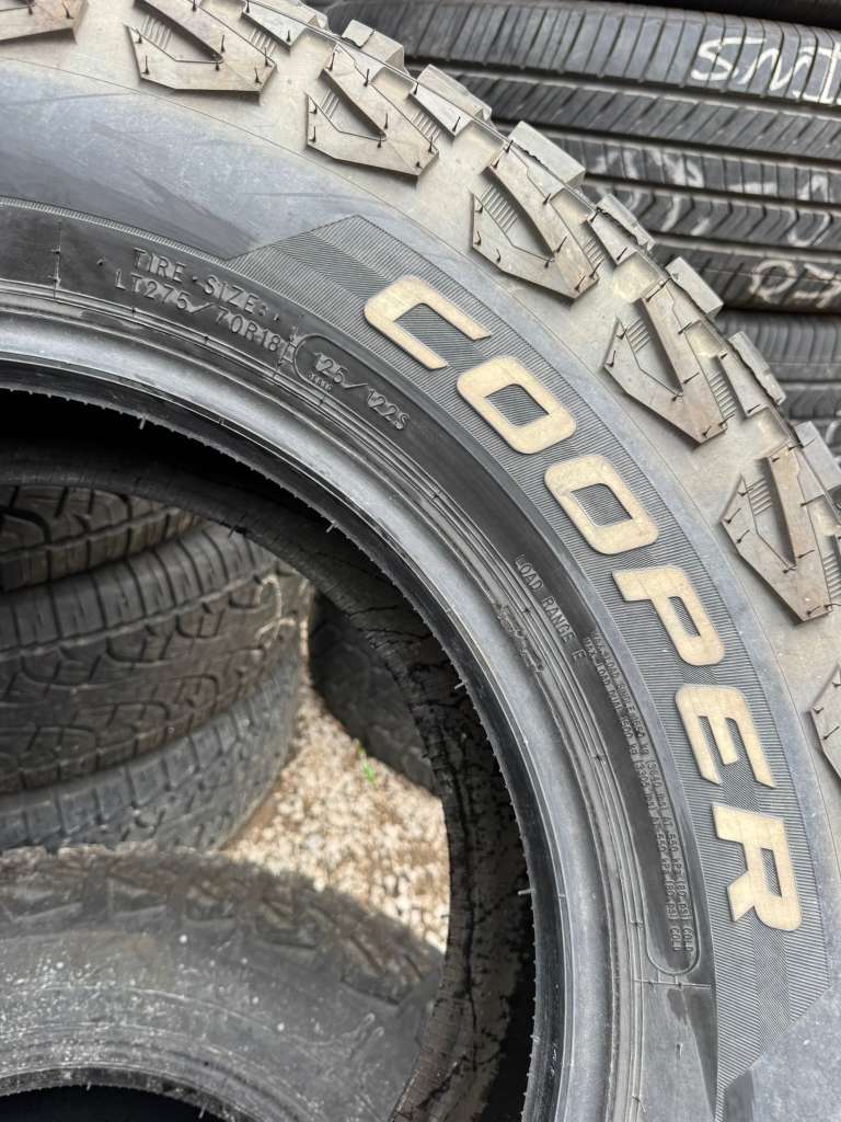 LT275/70R18 Pair (2 Used Tires) Cooper  Discoverer Stronghold AT