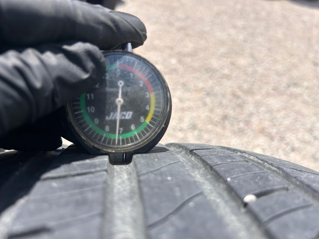 205/55R16 Pair (2 Used Tires) Mastercraft Stratus AS