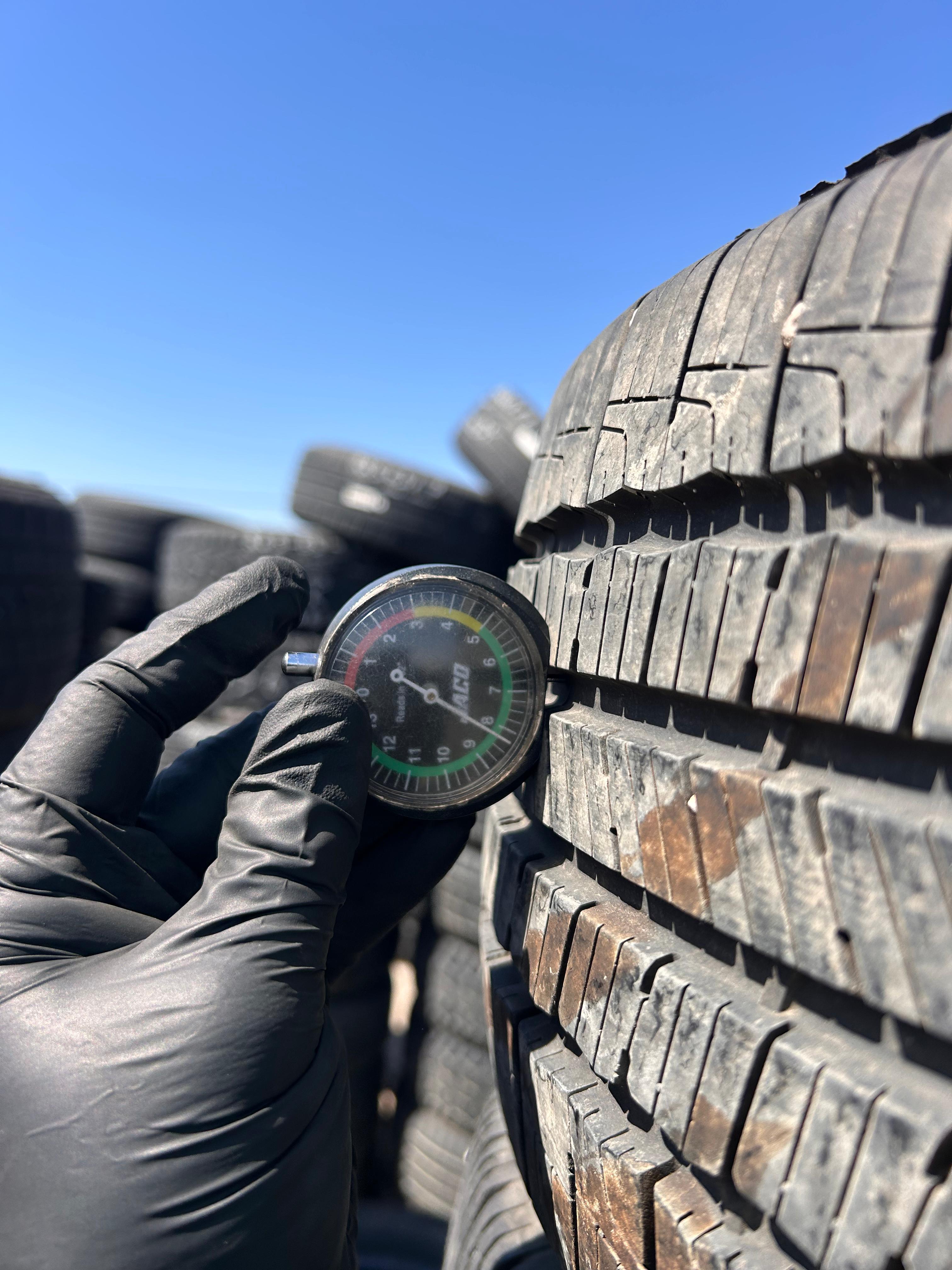 215/55R17 Pair (2 Used Tires) Goodyear Reliant
