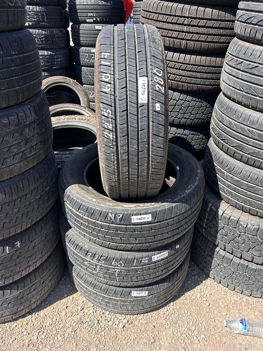 225/60R17 Set (4  Like New Tires) Arizonian Silver Edition