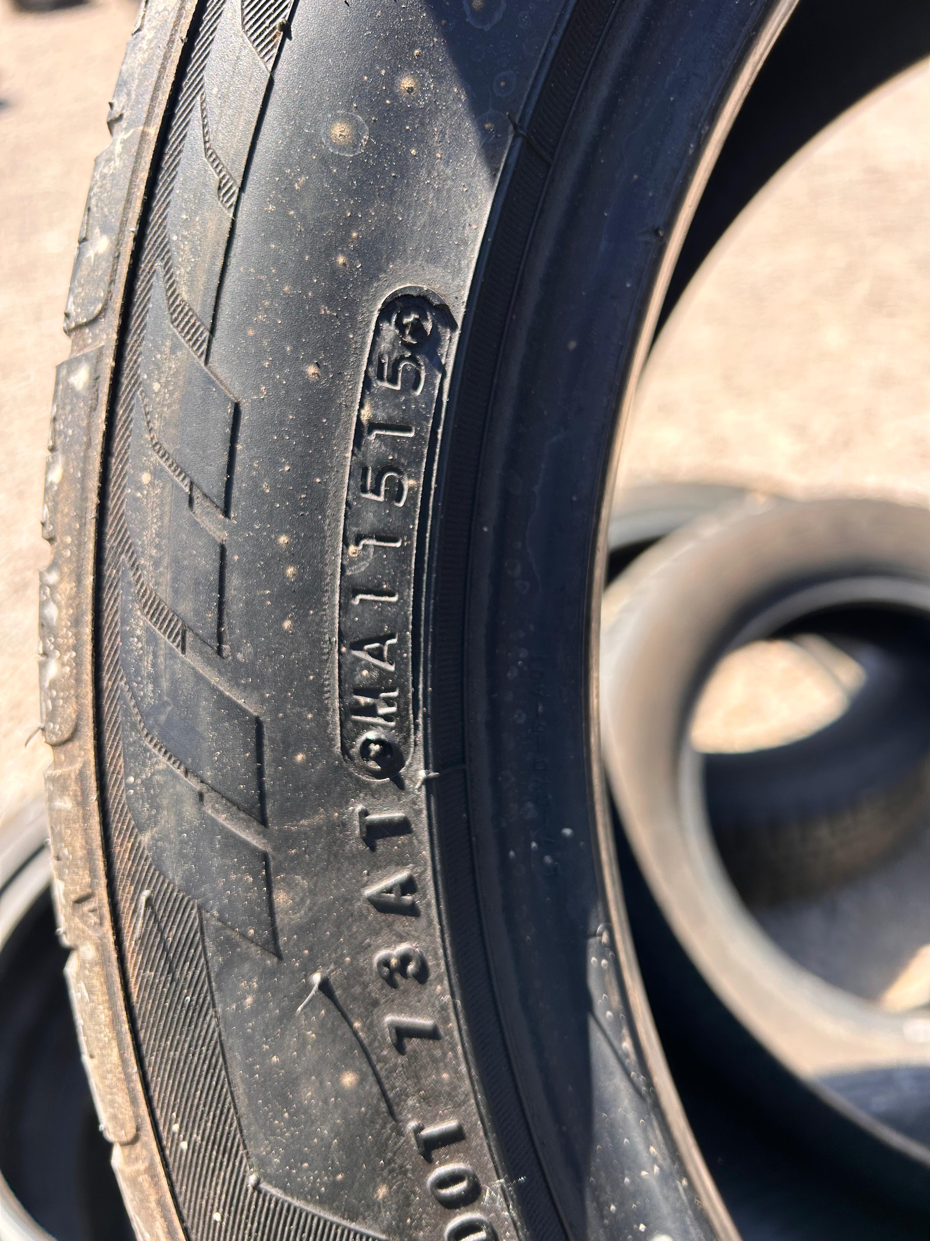 245/45R17 Set (4 Used Tires) Toyo Extensa 4 Plus