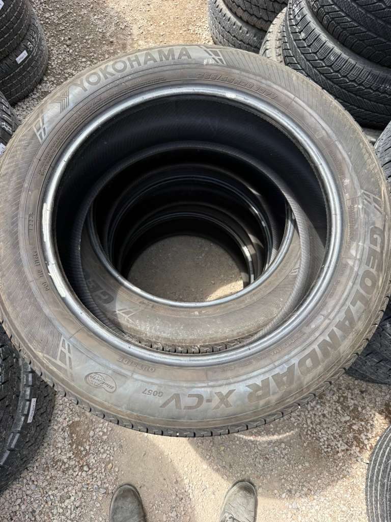 255/55R20 Set (4 Used Tires) Yokohama Geolandar X-CV