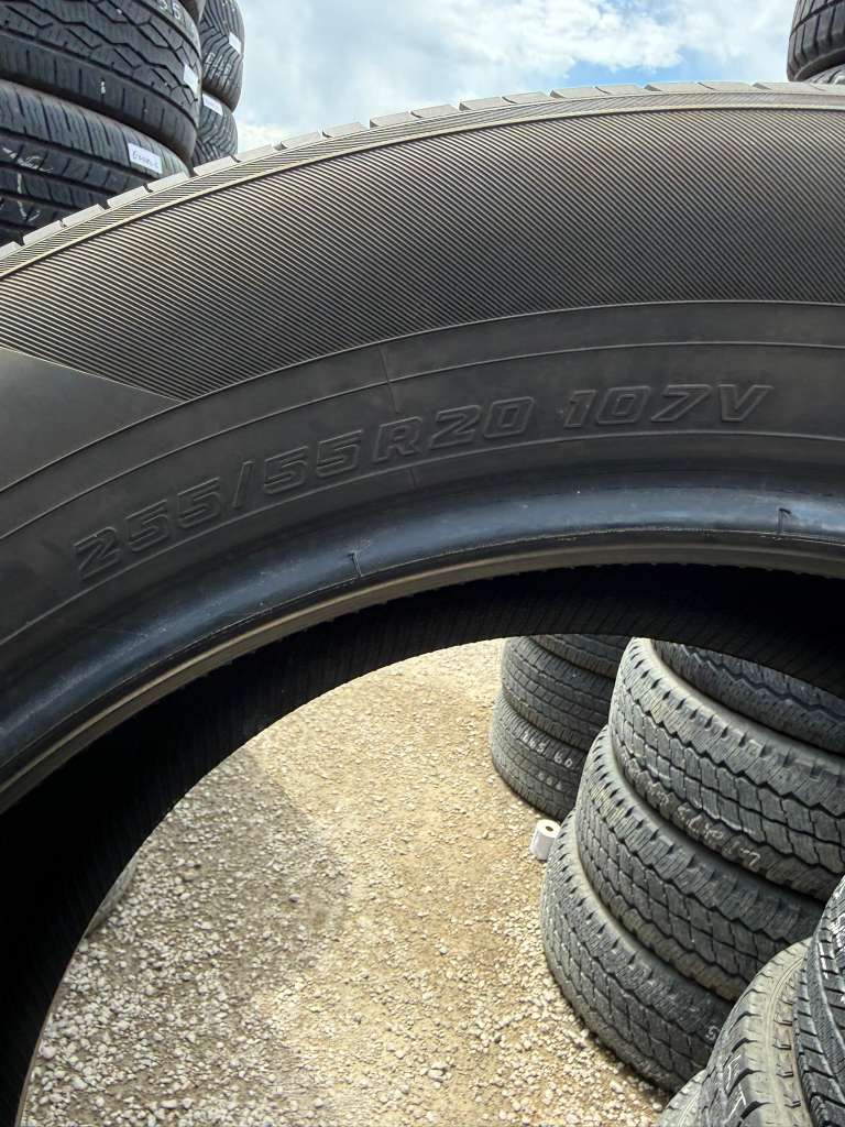 255/55R20 Set (4 Used Tires) Yokohama Geolandar X-CV