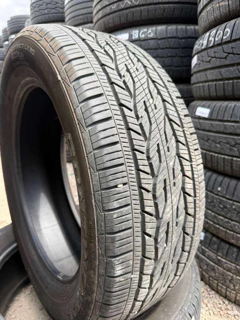 255/55R20 Pair (2 Used Tires) Continental CrossContact LX20