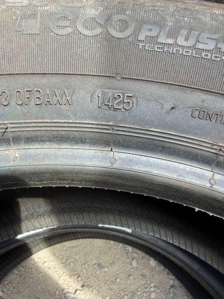 255/55R20 Pair (2 Used Tires) Continental CrossContact LX20