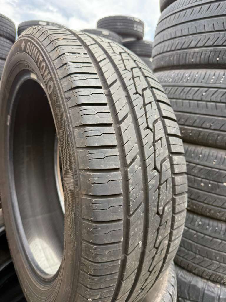 235/55R20 Set (4 Used Tires) Sumitomo HTR A/S P03
