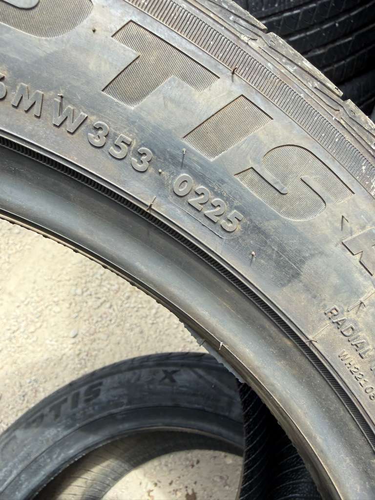 265/45R20 Pair (2 Used Tires) Hercules Raptis R-T6