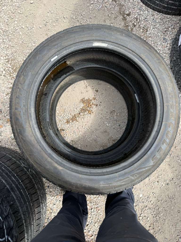 265/45R20 Pair (2 Used Tires) Hercules Raptis R-T6