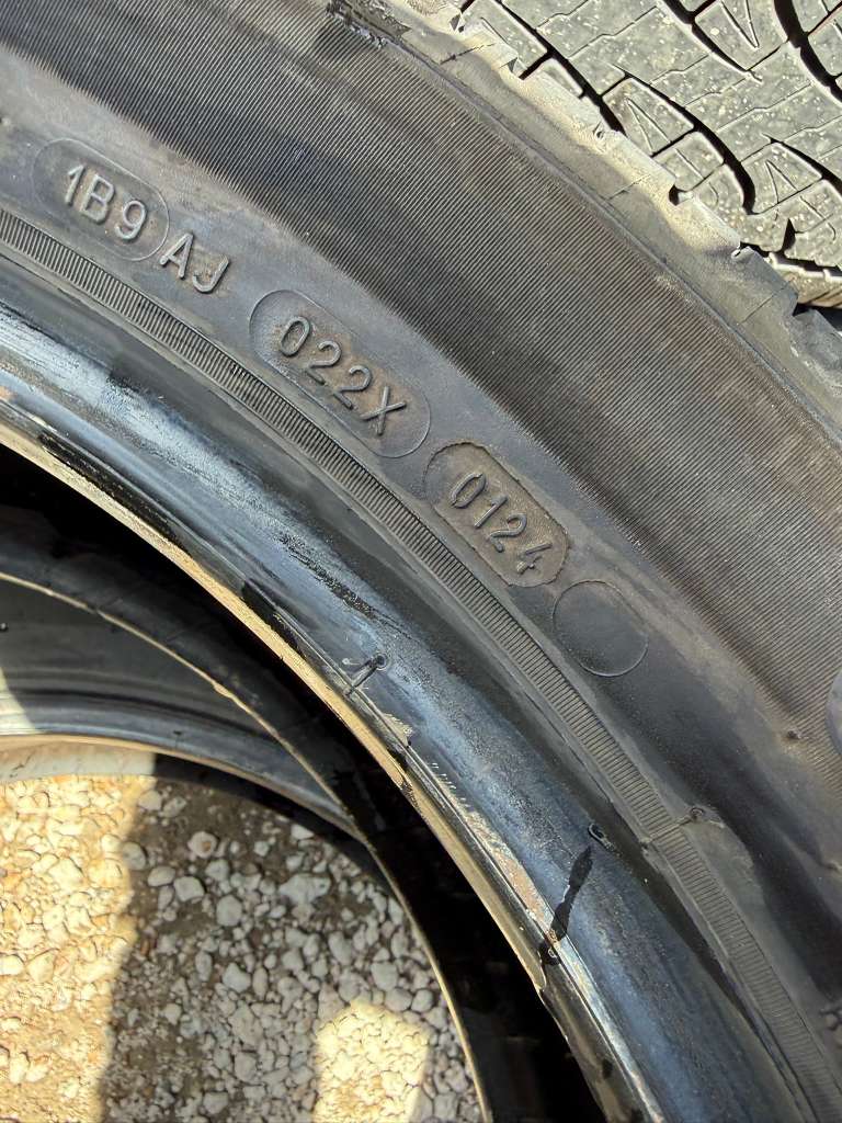235/55R20 Pair (2 Used Tires) Michelin Defender 2