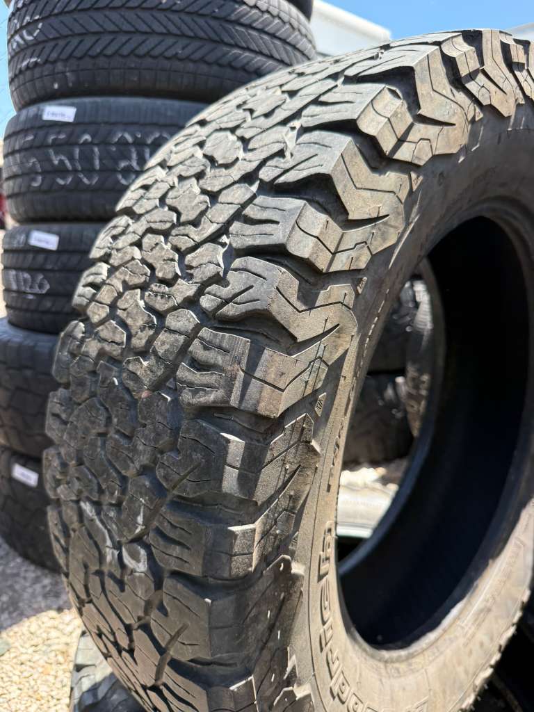 LT275/65R20 Pair (2 Used Tires) BFGoodrich All-Terrain T/A KO2