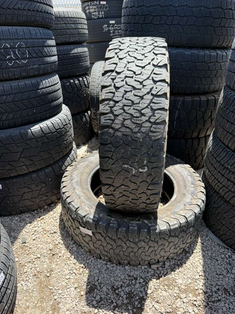 LT275/65R20 Pair (2 Used Tires) BFGoodrich All-Terrain T/A KO2