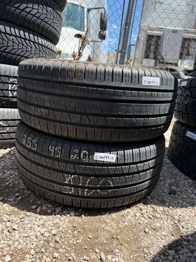 255/45R20 Pair (2 Used Tires) Pirelli Scorpion Verde All Season