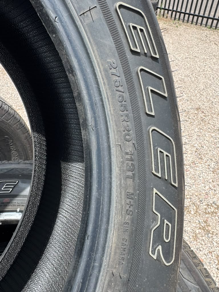 275/55R20 Set (4 Used Tires) Bridgestone Dueler H/L