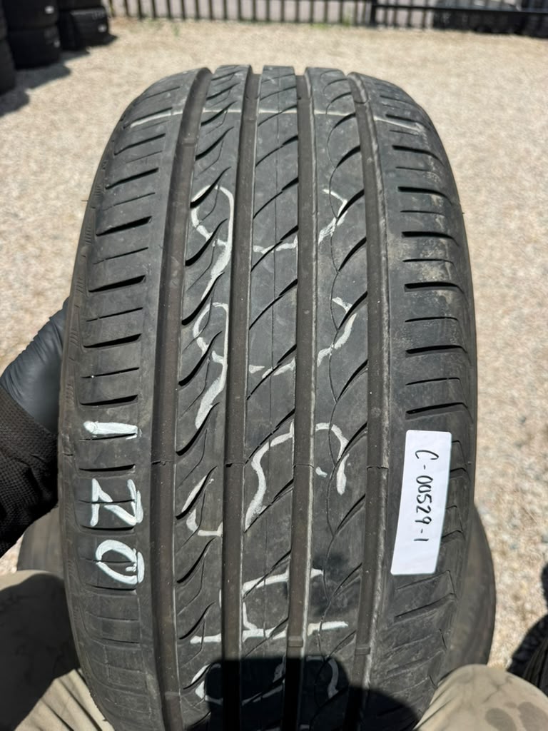 225/45R18 Pair (2 Used Tires) Delinte DH2