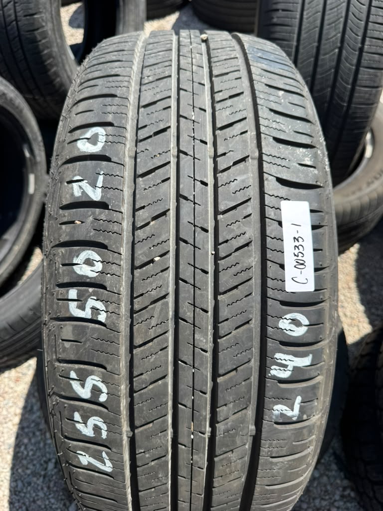 255/50R20 Pair (2 Used Tires) Falken ZIEX CT50