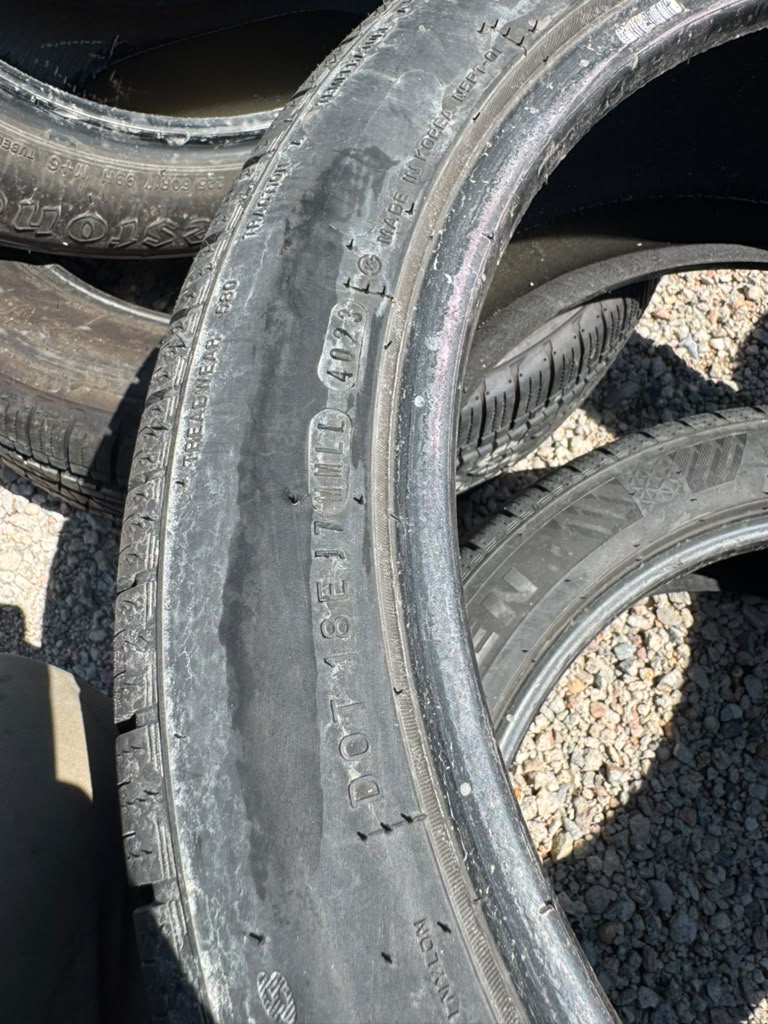 225/45R18 Pair (2 Used Tires) Nexen N5000 Platinum