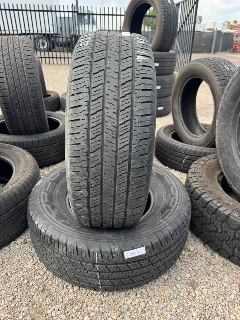 265/70R16 Pair (2 Used Tires) Hankook DynaPro HT