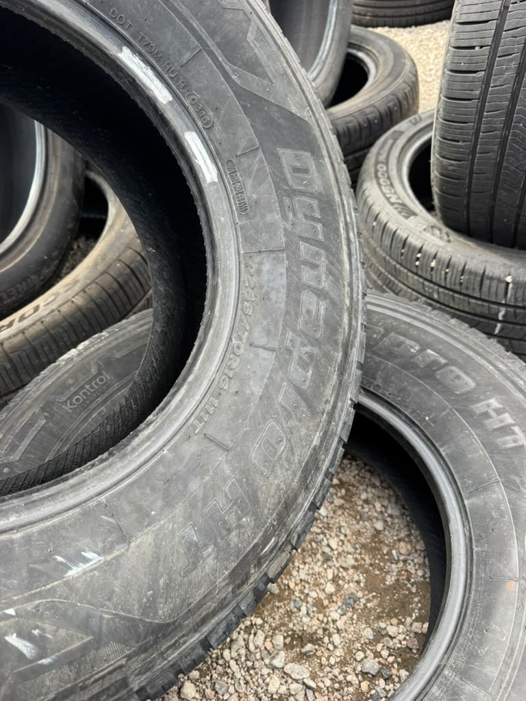 265/70R16 Pair (2 Used Tires) Hankook DynaPro HT