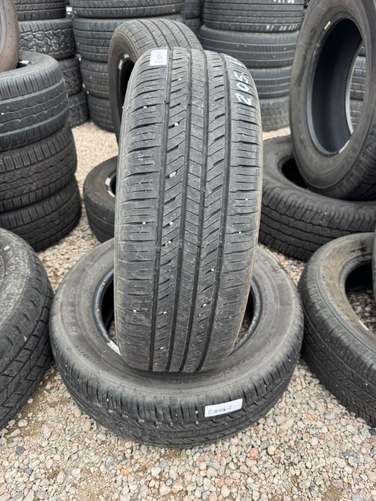 205/60R16 Pair (2 Used Tires) Laufenn G Fit