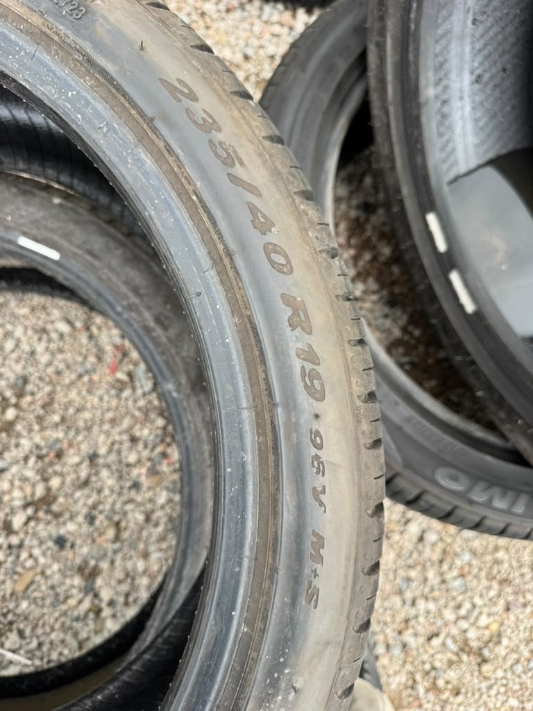 235/40R19 Pair (2 Used Tires) Pirelli P Zero