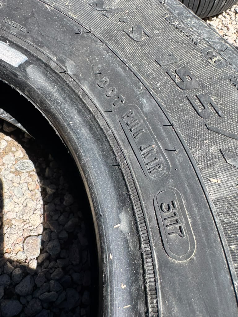 195/75R14 Pair (2 Used Tires) Douglas