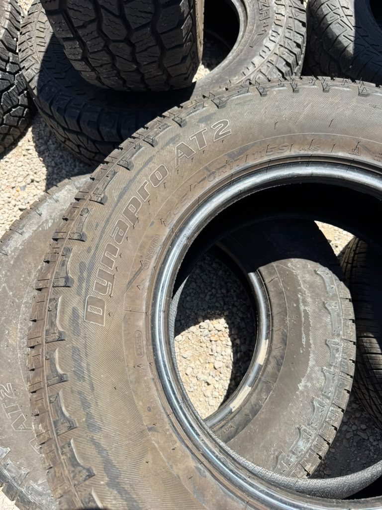 265/70R17 Pair (2 Used Tires) Hankook DynaPro AT2