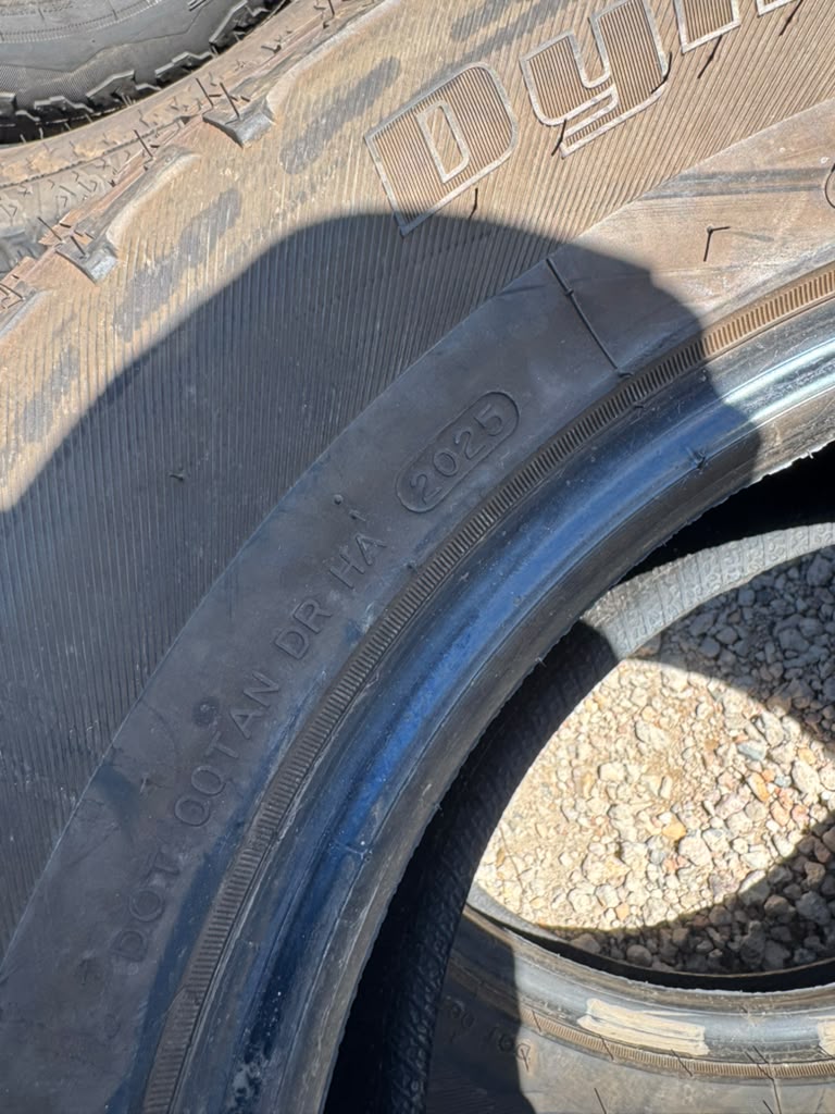 265/70R17 Pair (2 Used Tires) Hankook DynaPro AT2
