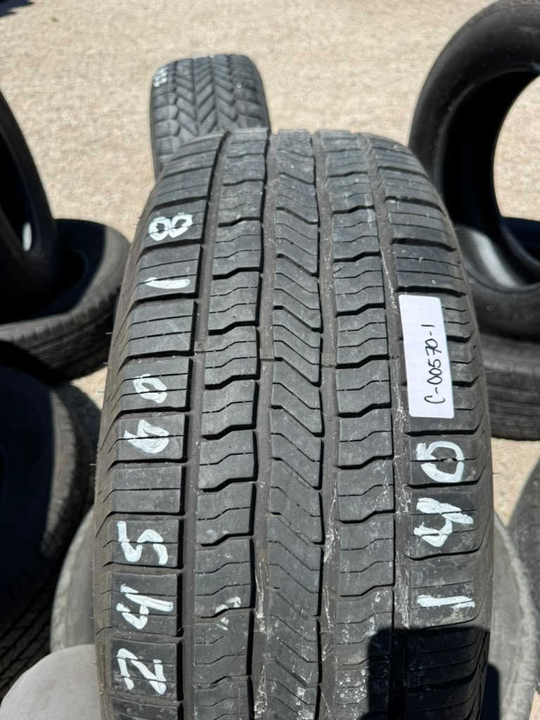 245/60R18 Pair (2 Used Tires) Mastercraft Stratus HT