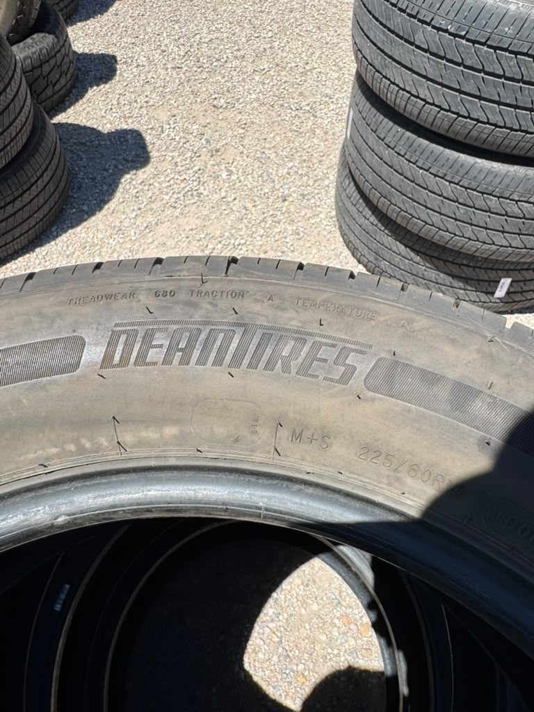 225/60R18 Set (4 Used Tires) DeanTires Road Control 2