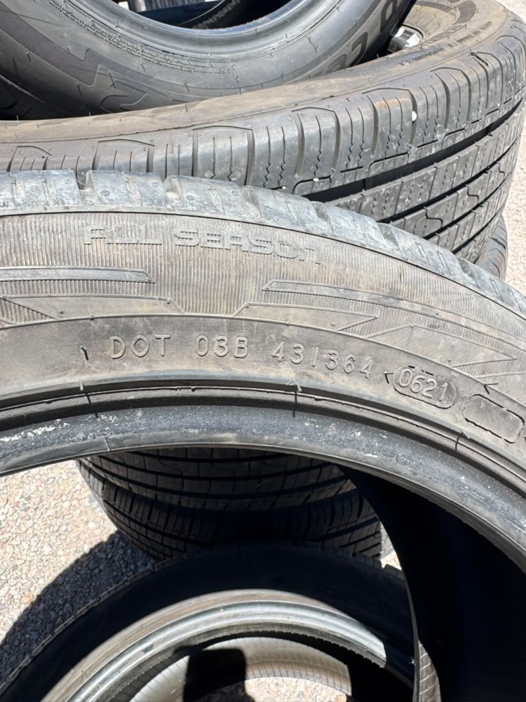 225/45R17 Pair (2 Used Tires) Nokian Tyres