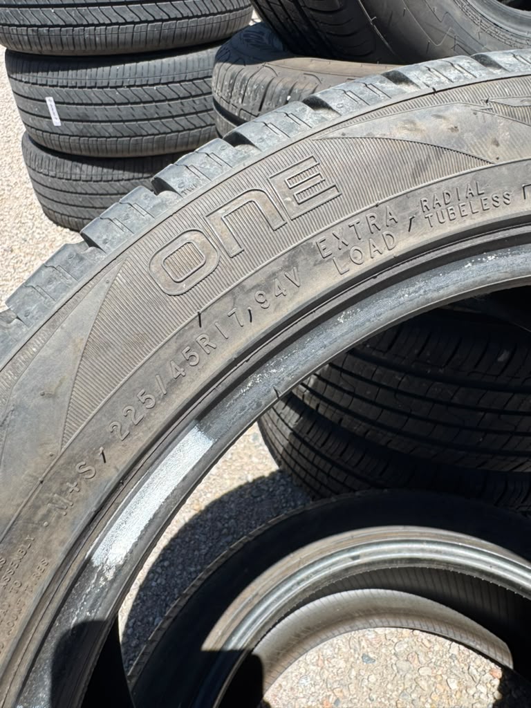 225/45R17 Pair (2 Used Tires) Nokian Tyres