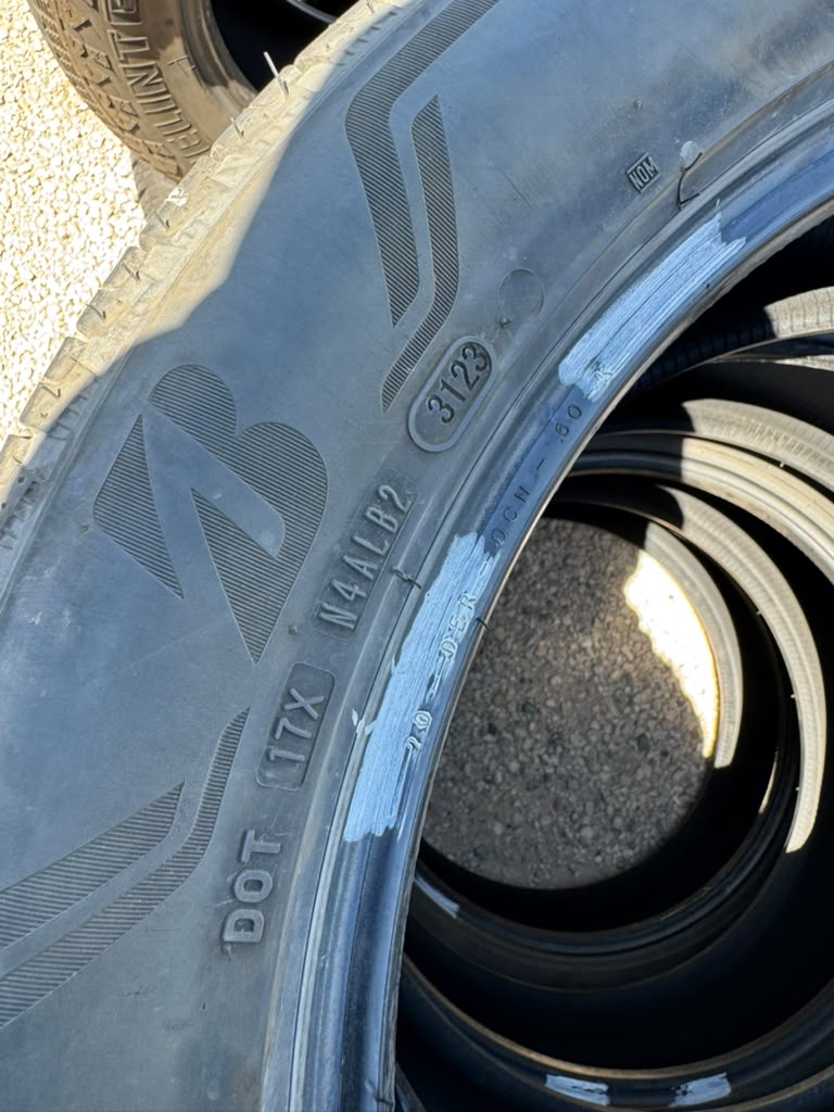 255/50R20 Set (4 Used Tires) Bridgestone Alenza Sport