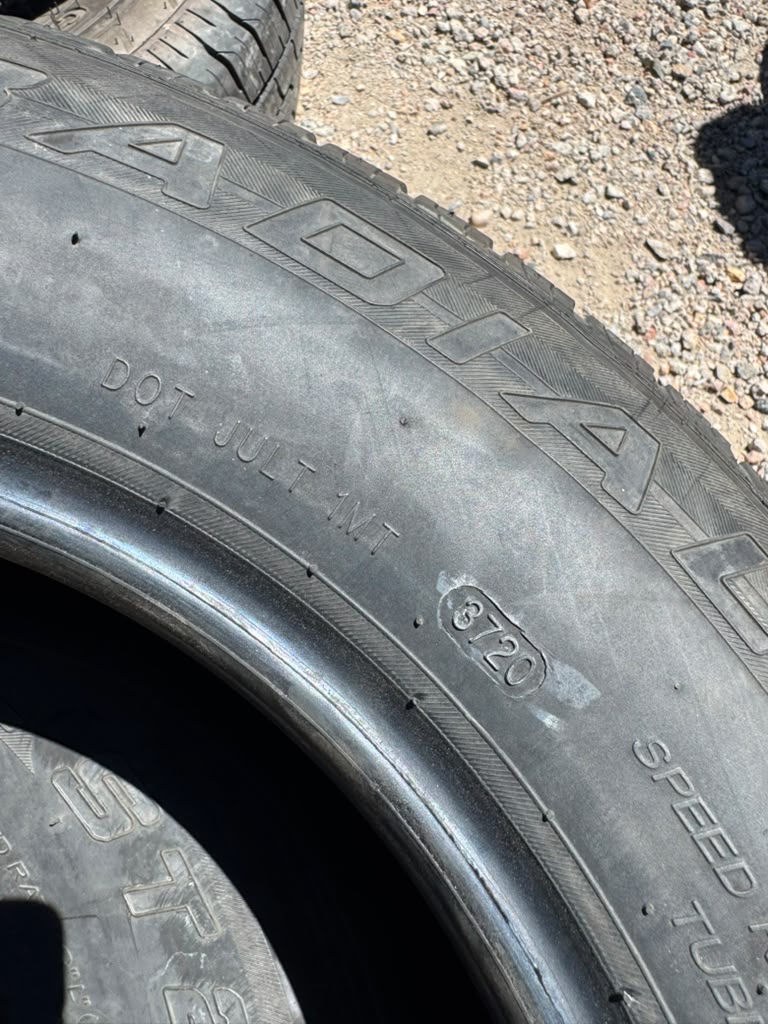 ST225/75R15 Pair (2 Used Tires) Castle Rock ST