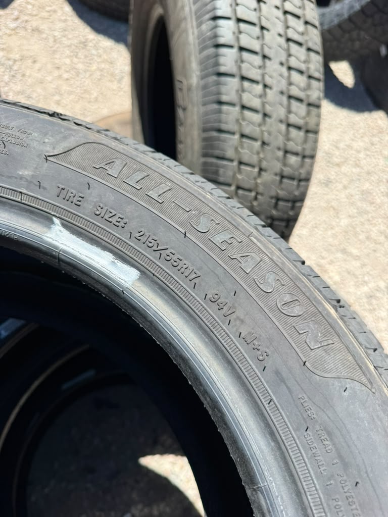 215/55R17 Set (4 Used Tires) Goodyear Reliant