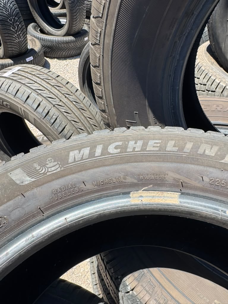 225/60R17  Single (1 Used Tire) Michelin Cross Climate