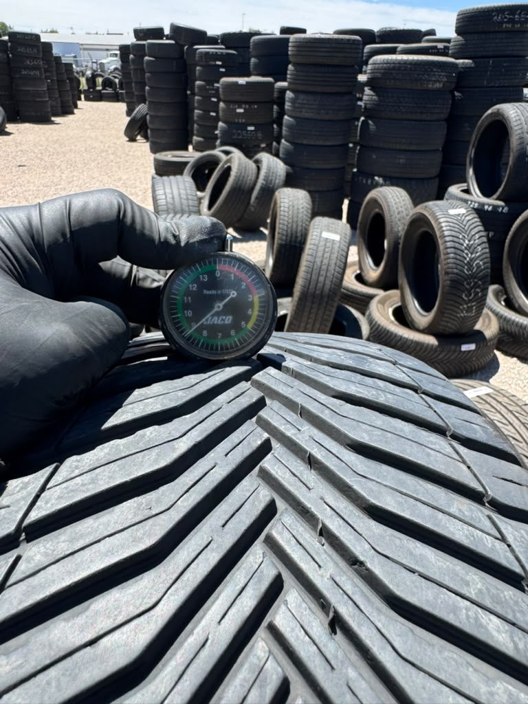 225/60R17  Single (1 Used Tire) Michelin Cross Climate