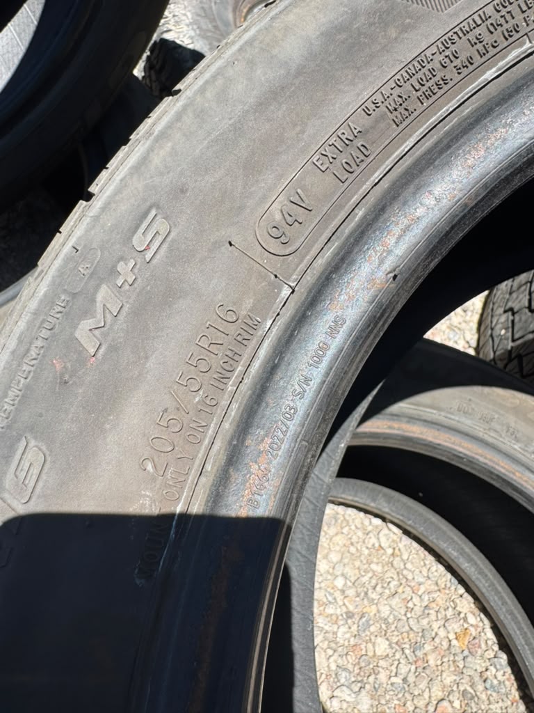205/55R16 Pair (2 Used Tires) Mastercraft Stratus
