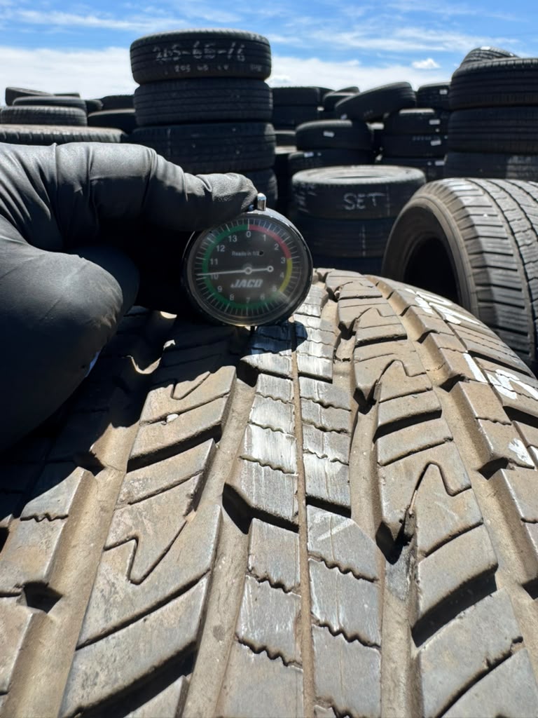 265/70R17 Set (4 Used Tires) General Grabber