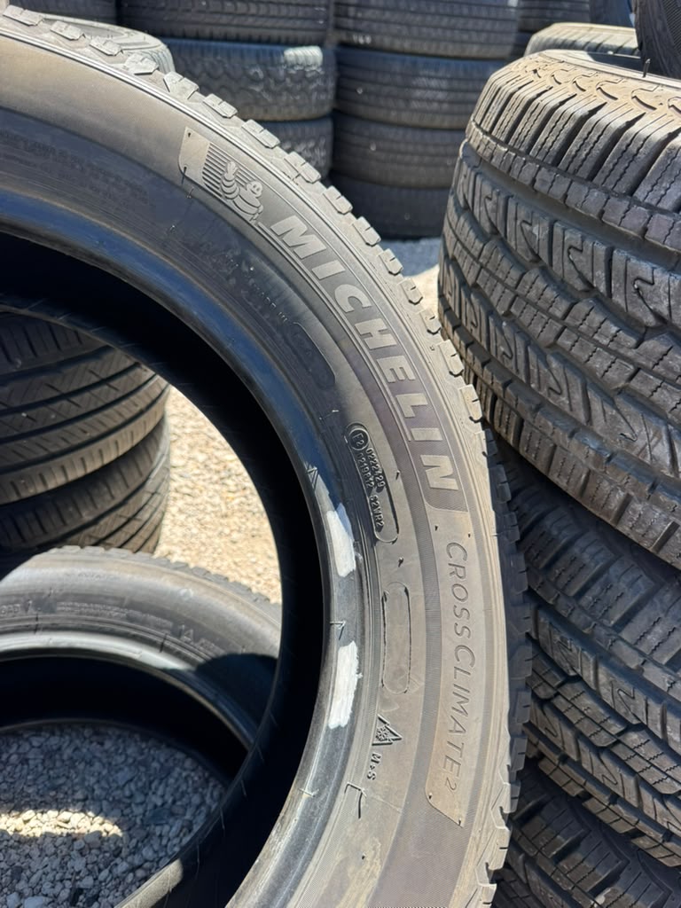 225/60R18 Pair (2 Used Tires) Michelin Cross Climate