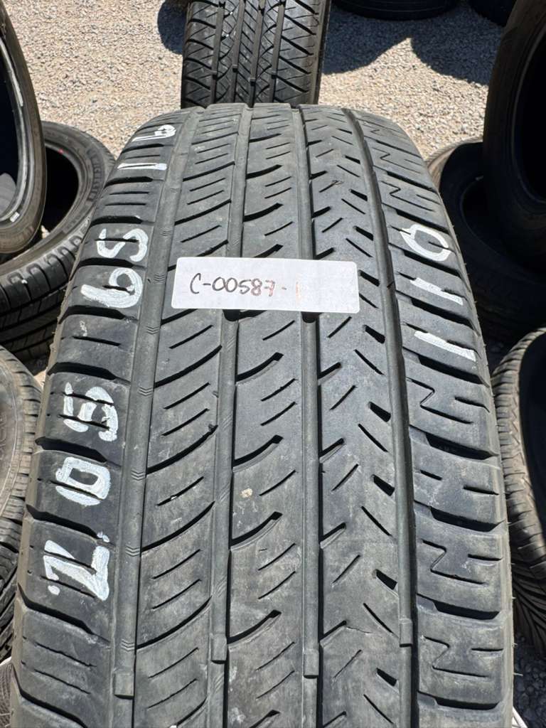 205/65R16  Pair (2 Used Tires) Advanta HPZ-02