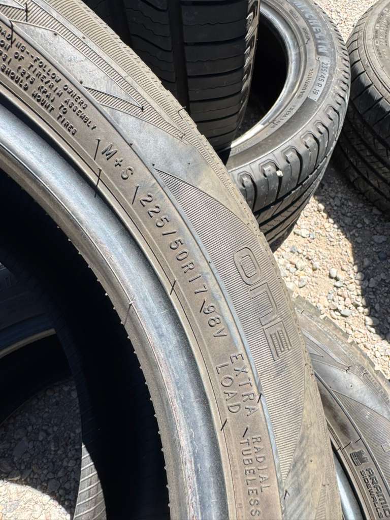 225/50R17 Pair (2 Used Tires) Nokian Tyres One